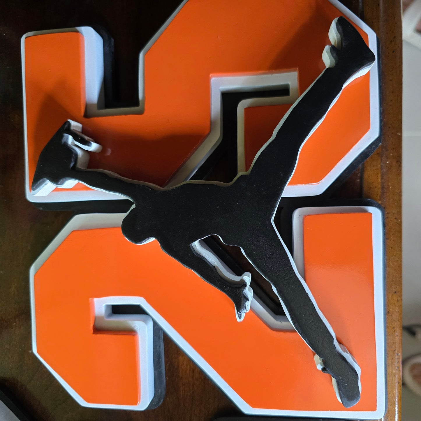 Jordan-Inspired 2025 Graduation Plaque – Limited Stock