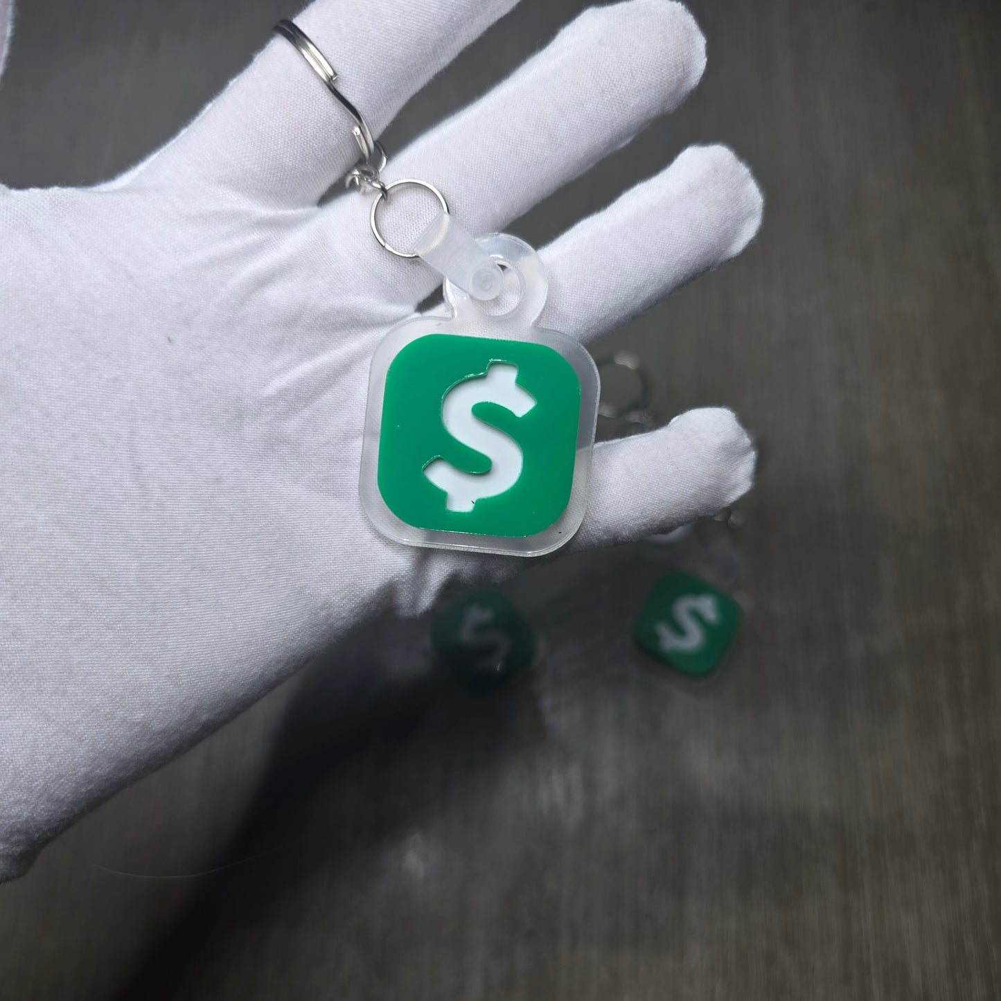 NFC Keychain – 💸 Payment Keychains Functional and stylish — great for service workers, pop-up shops, and market vendors.