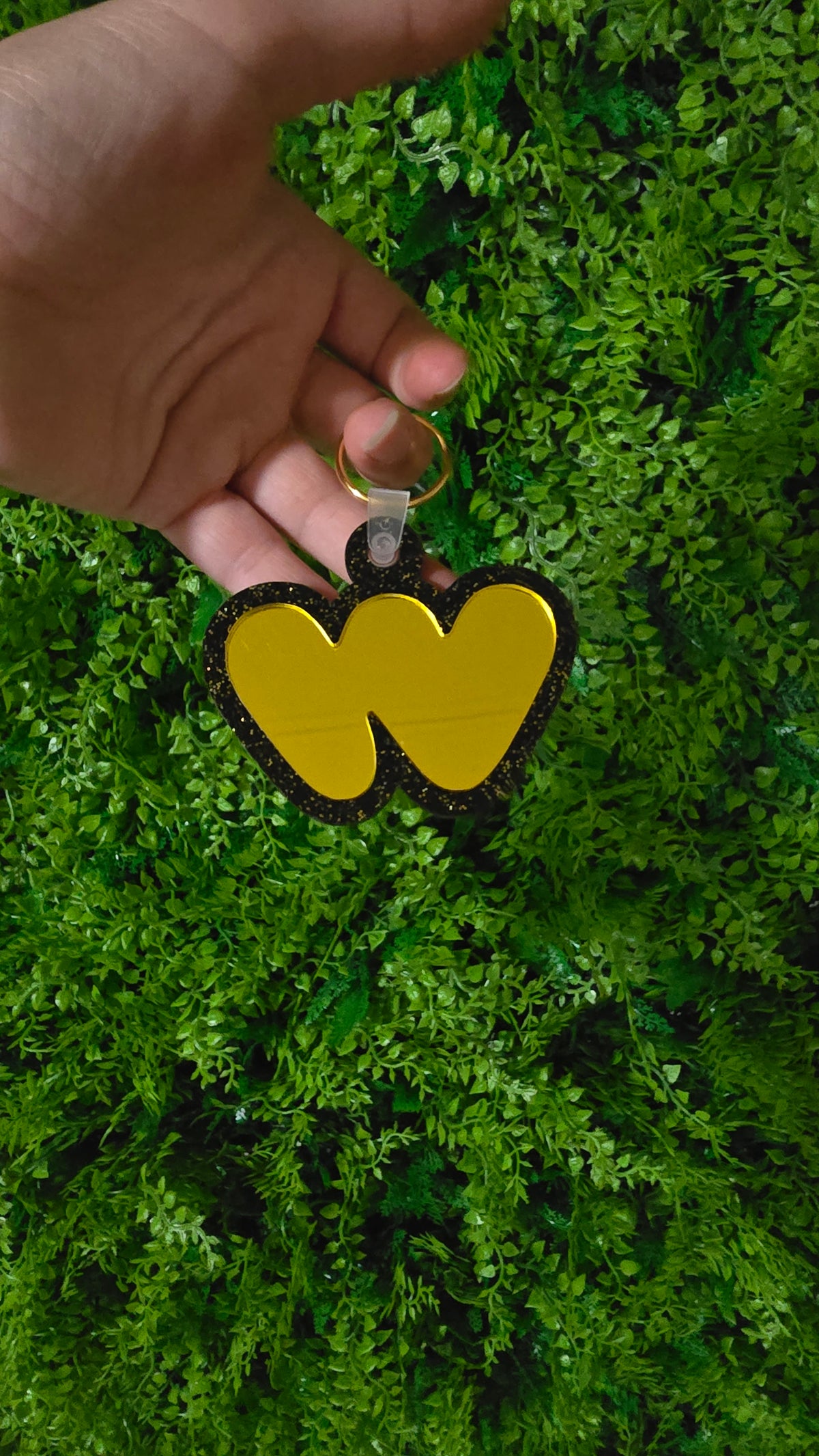 Whatnot NFC Smart Tap Keychain – Storefront or Seller Referral Link
